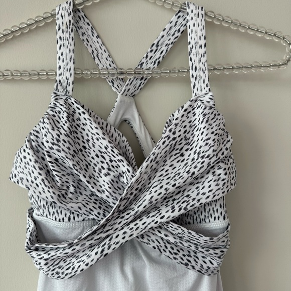 Lululemon Wrap It Up Tank Dottie Dash Size 4 - Picture 6 of 7